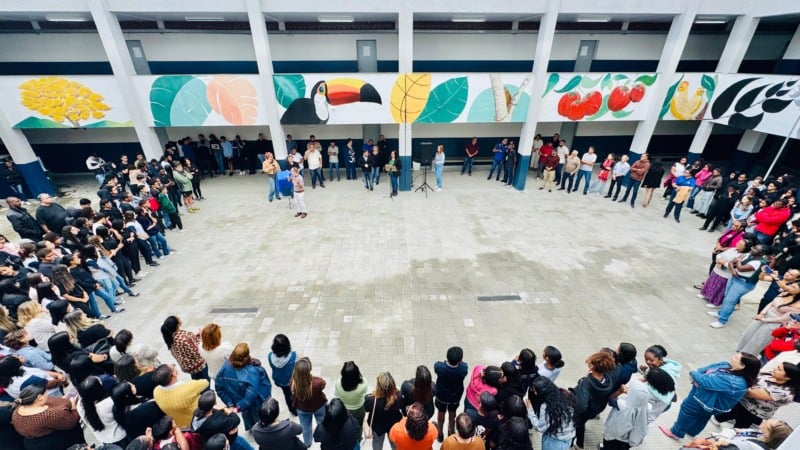 Escola Roberto Silveira é reinaugurada após reforma em Pinheiral