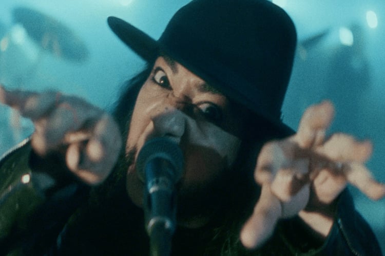 Daron Malakian (System Of A Down) lança inédita e anuncia novo disco do Scars On Broadway