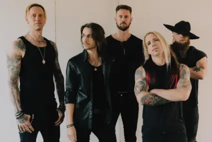 Vinijoe lança o single “Quando o Samba Acabar” em parceria com Renegado e Mariana Cavanellas