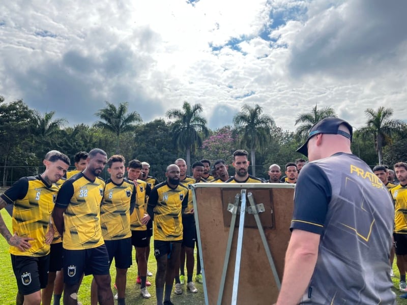 Voltaço intensifica preparação para duelo contra o Botafogo-SP