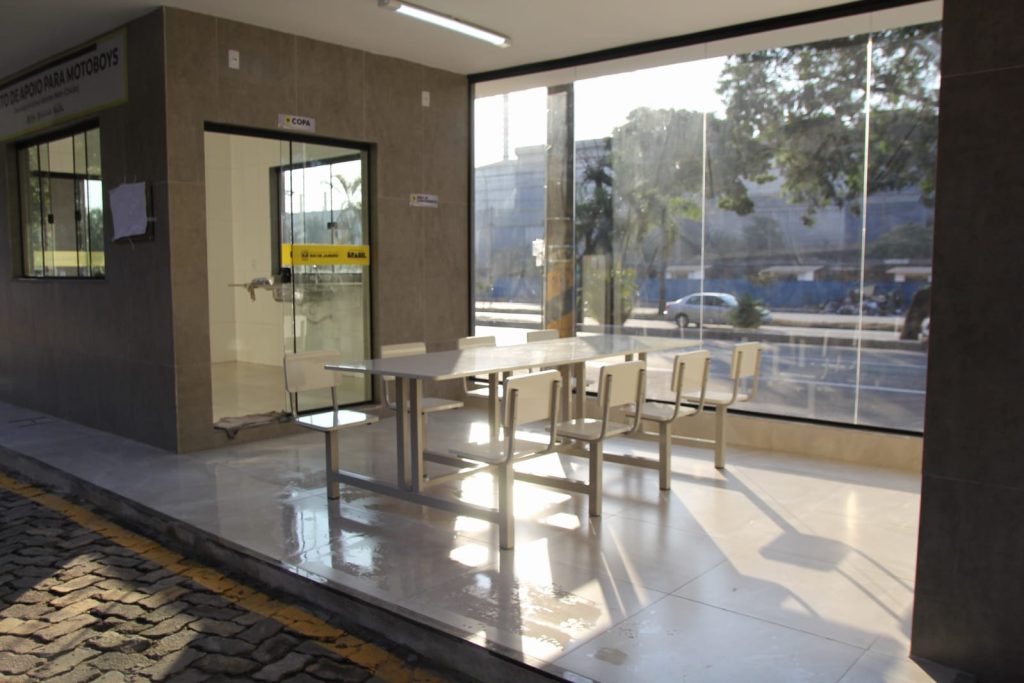 Prefeitura de Volta Redonda inaugura ponto de apoio para motoboys
