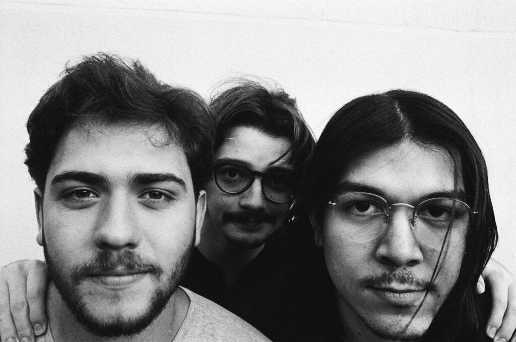 donaclara: conheça banda de BH que esbanja criatividade ao fazer Rock Alternativo