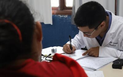 Mais de 3 mil médicos iniciam atuação pelo Programa Mais Médicos 2025