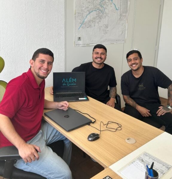 VR lança projeto para jovens com oficinas e orientação de carreira